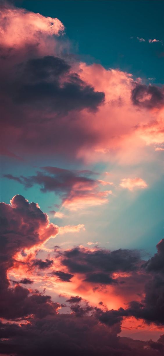 35 Aesthetic Cloud Wallpapers For iPhone Free Download