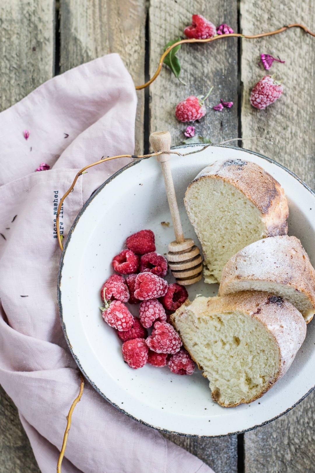 Traditional polish yeast cake