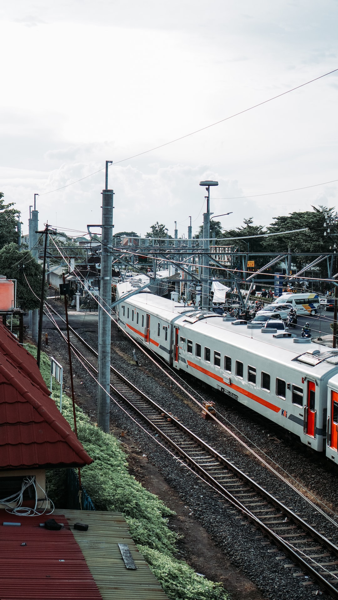 Train going to the east.