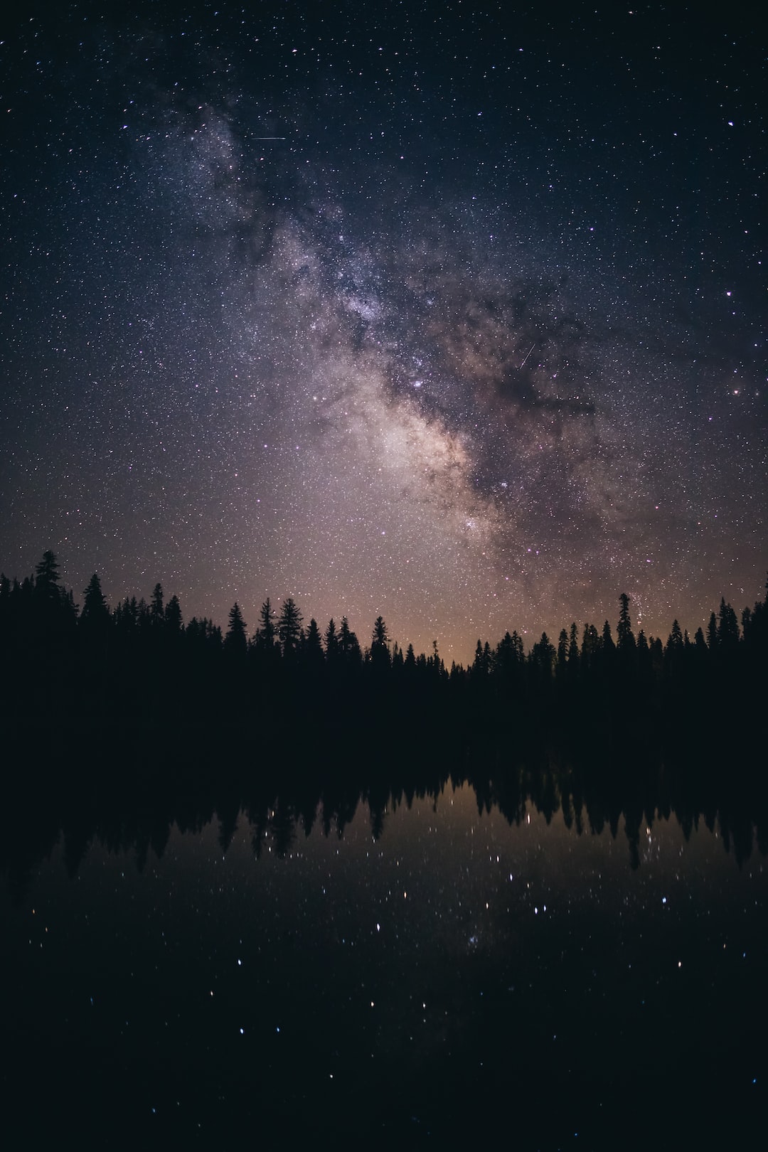 Milky way over lassen national park