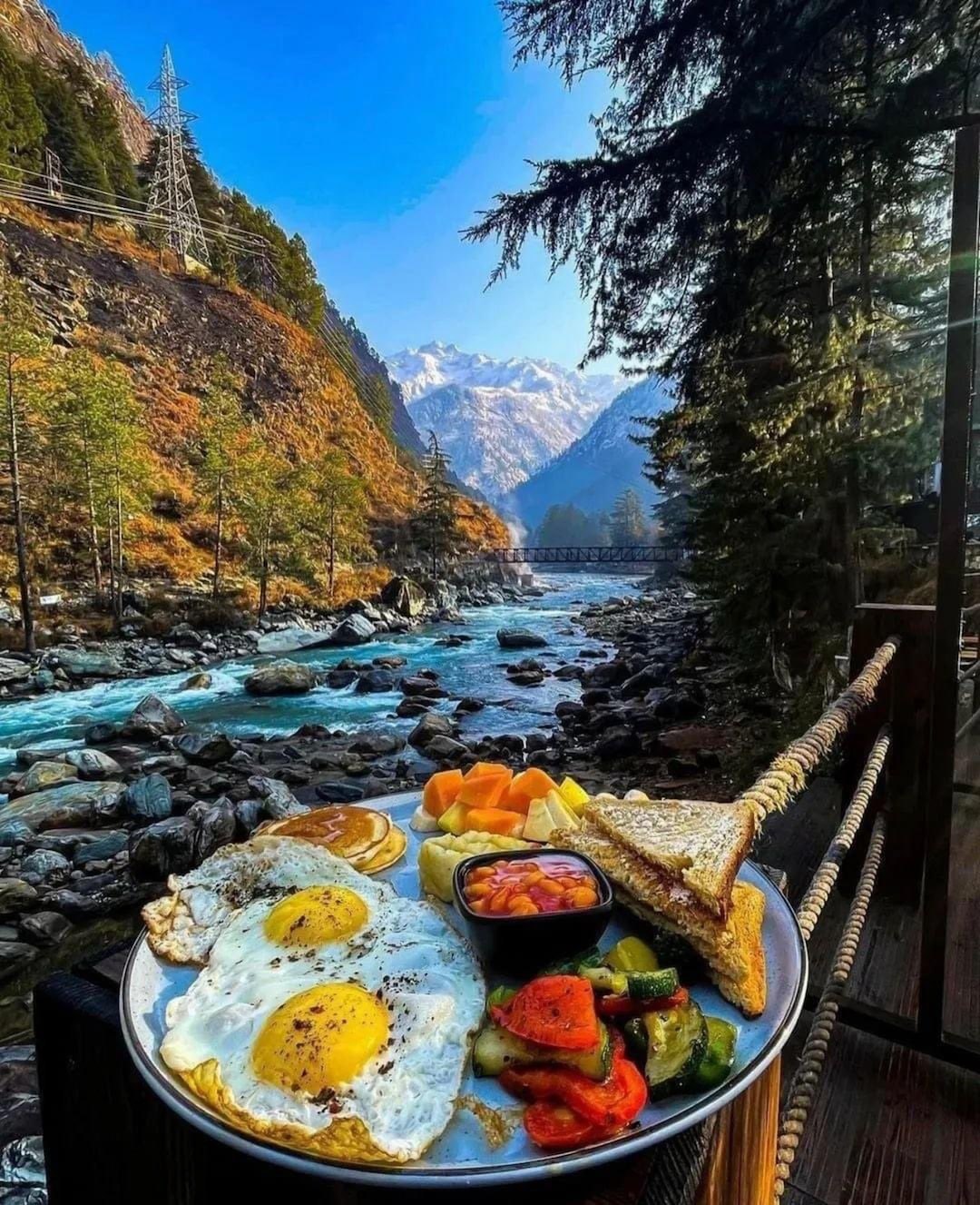 Breakfast with a view