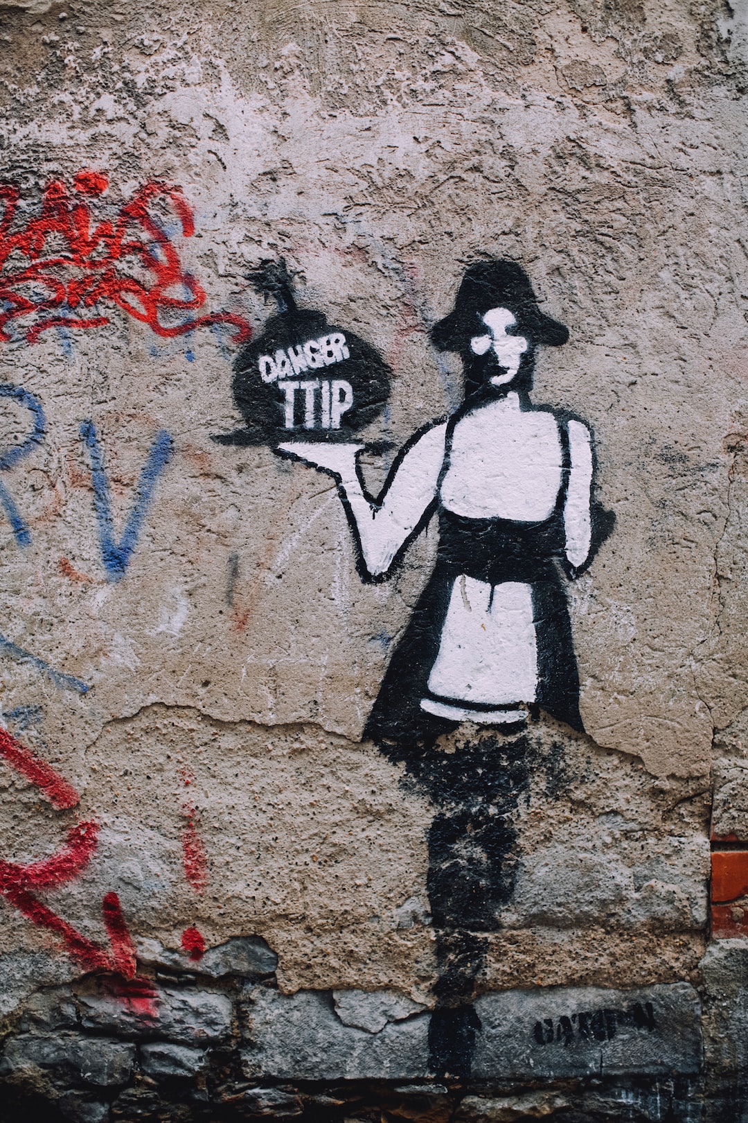 Urban street art graffiti – DANGER TTIP