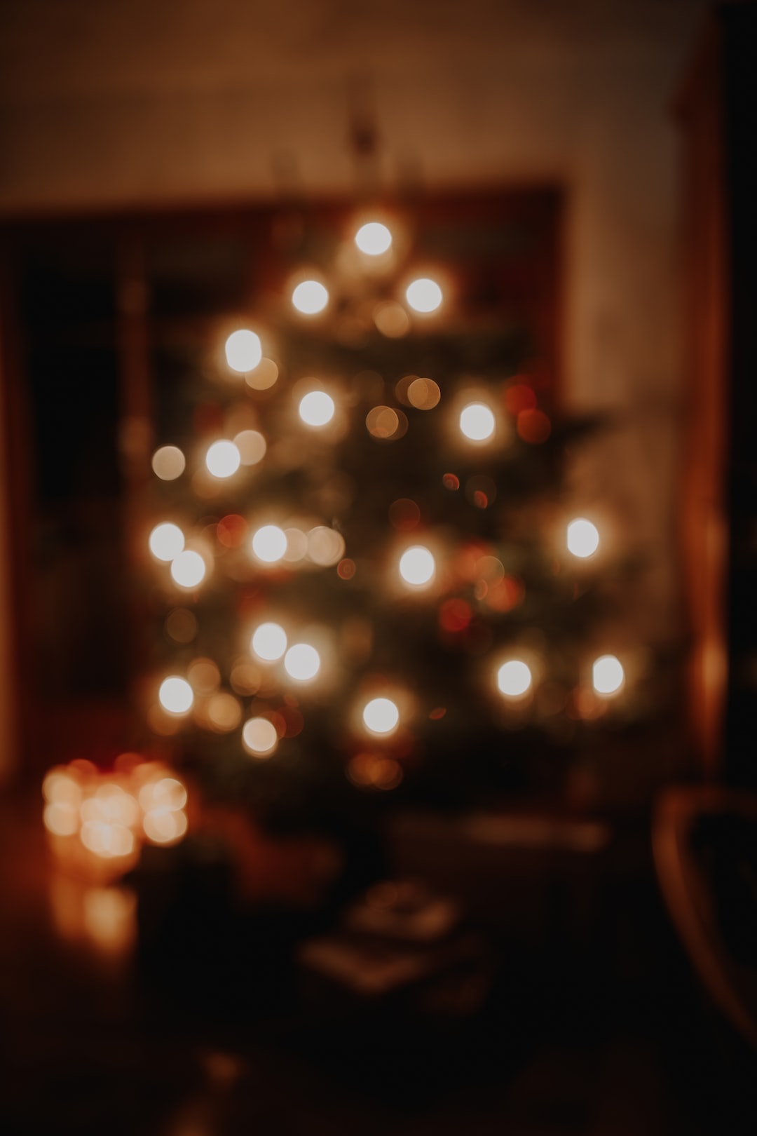 blurry christmas tree