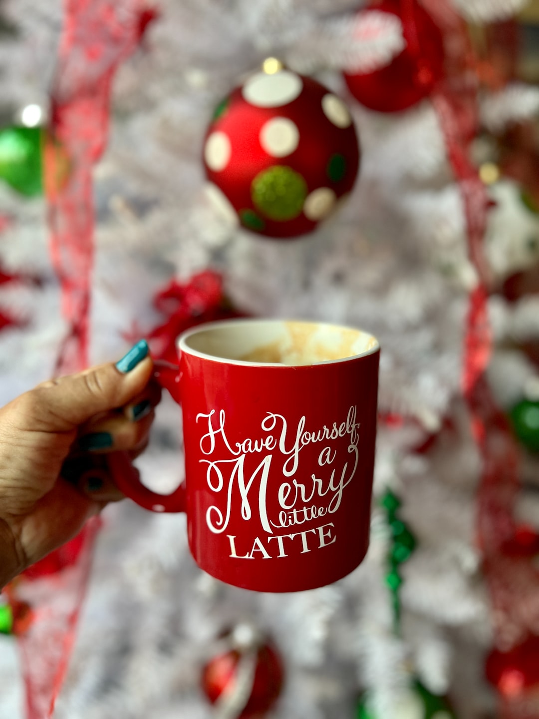 Merry little latte