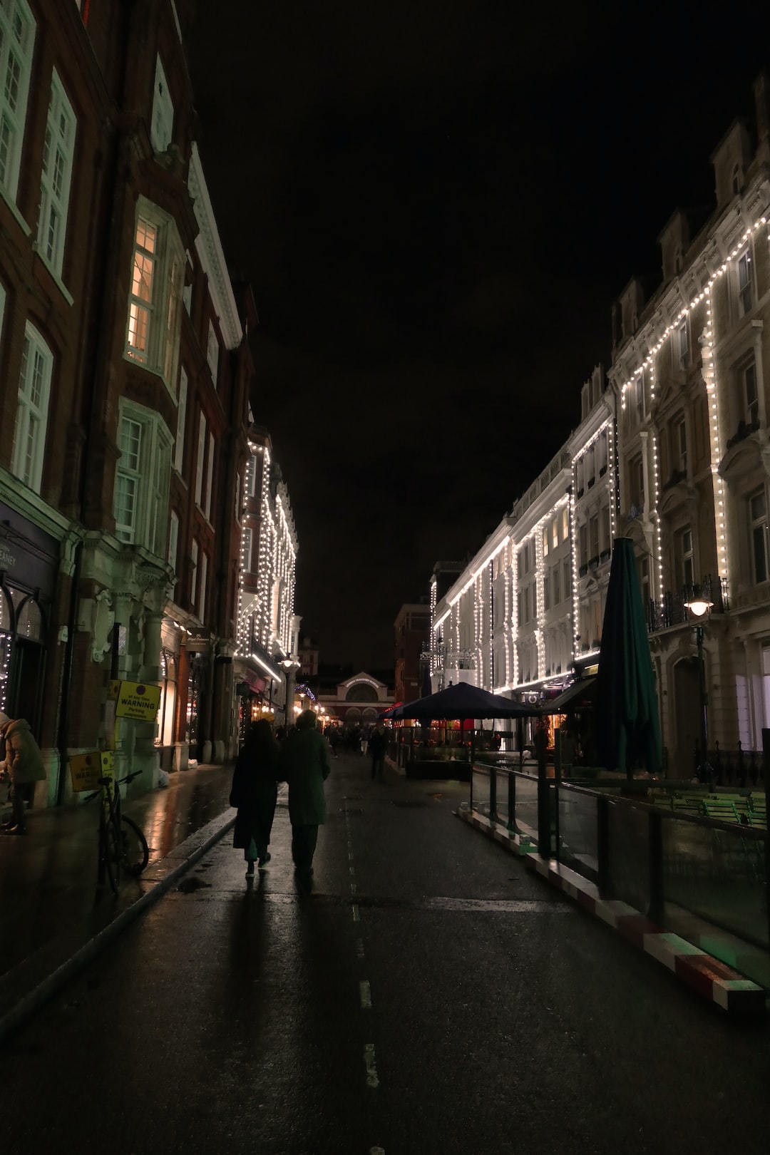 Christmas Walk in Covent Garden - London