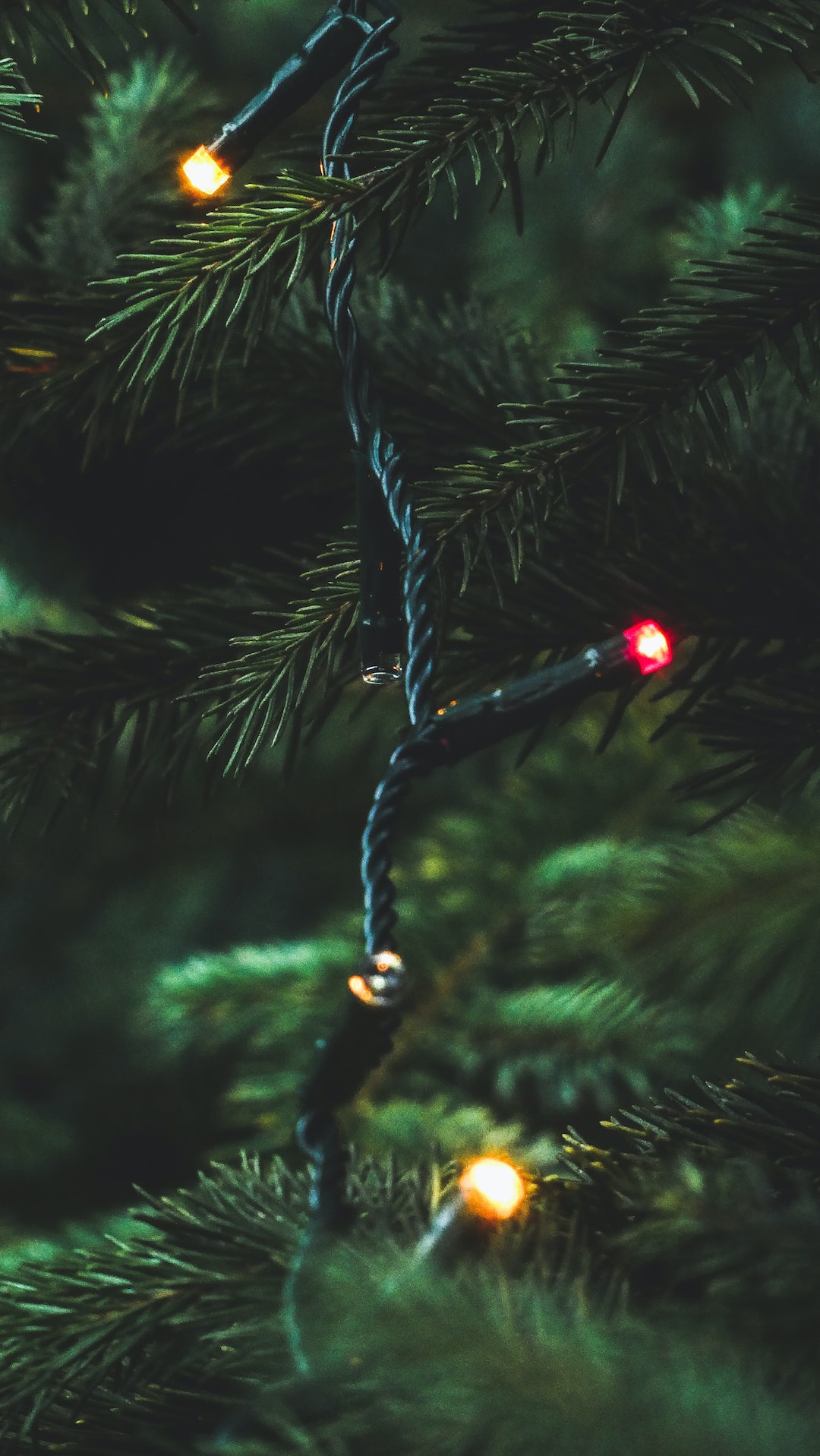 16 Free Christmas Phone Wallpapers  Guiding Tech