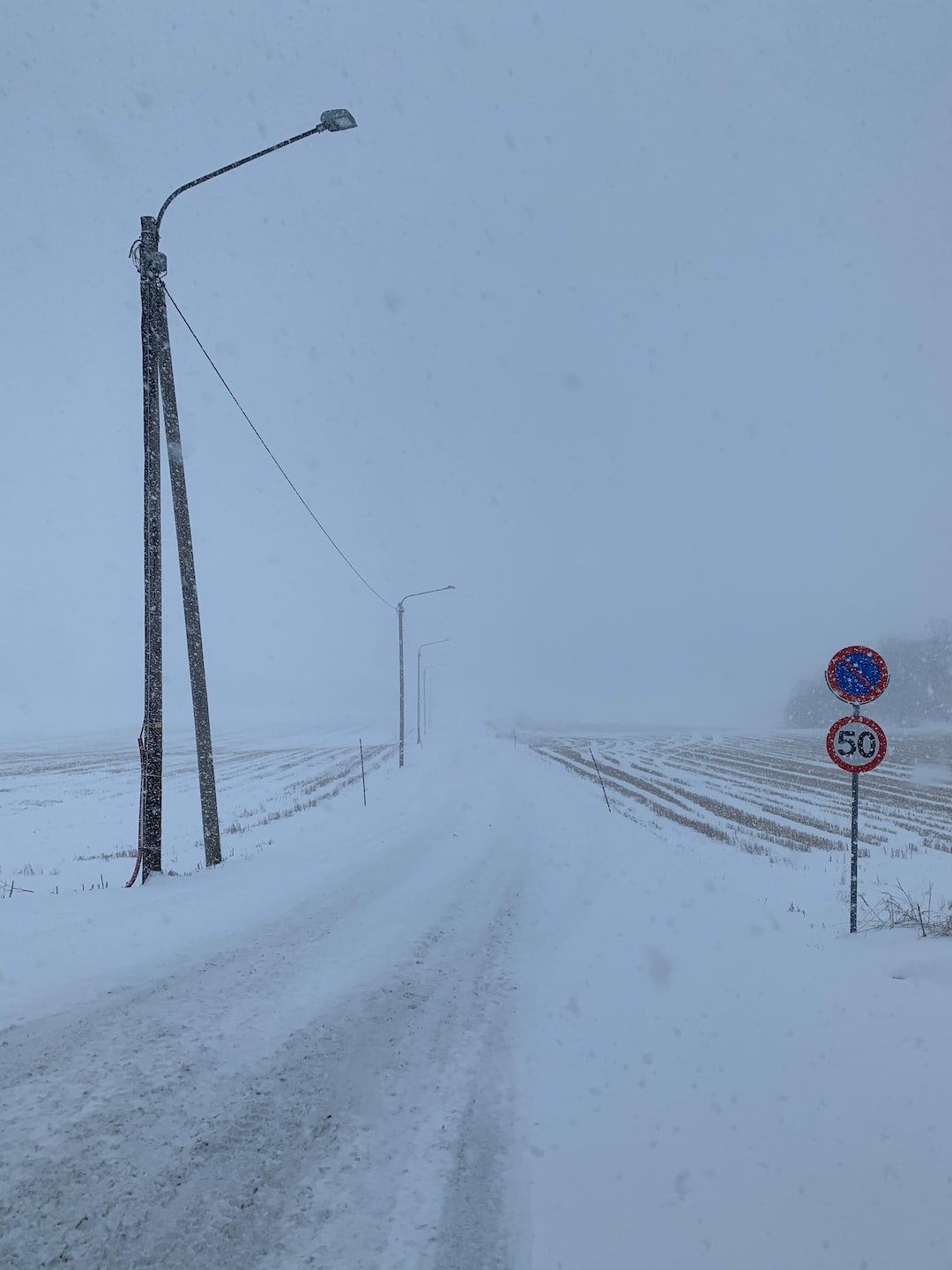 Snowy road in Trondheim