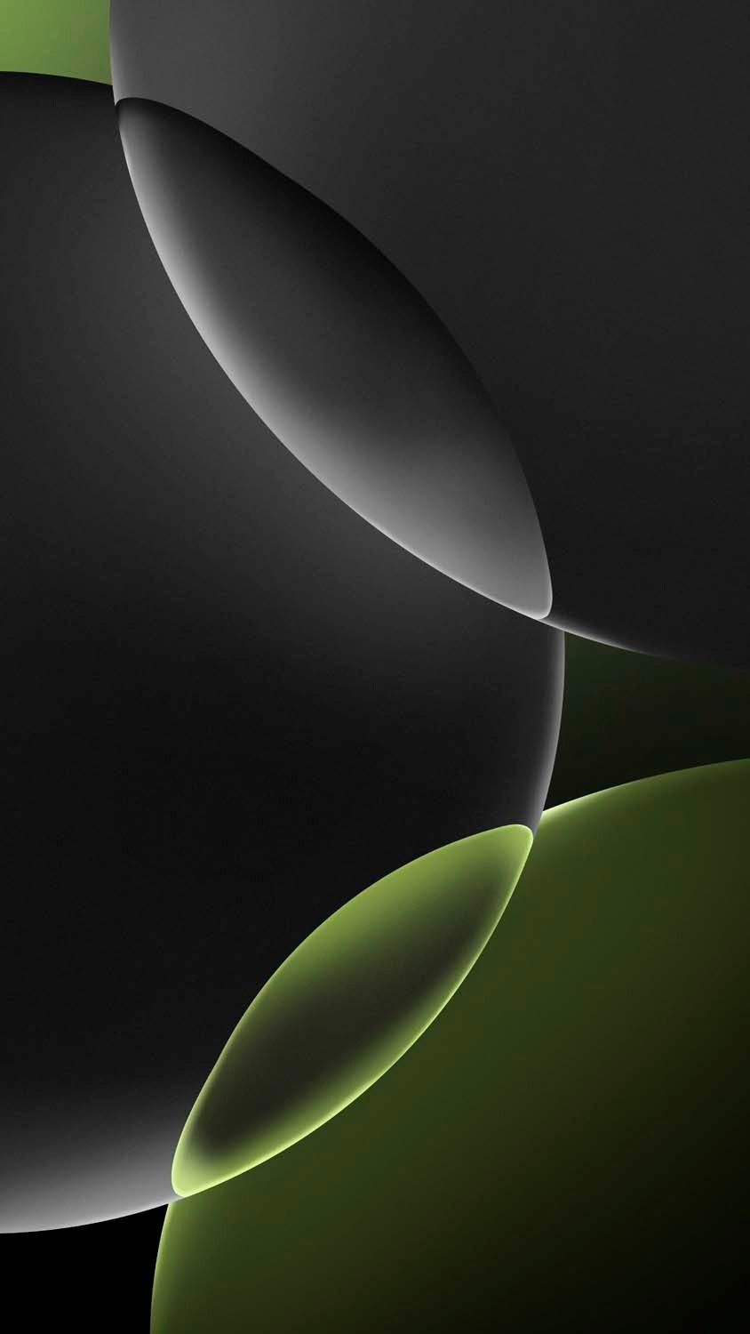 iPhone 16 Pro Black Green Wallpaper