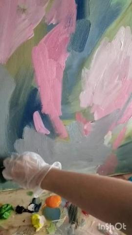 Abstract painting with a sponge