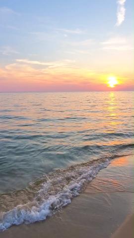 24 hours in a Michigan state park with perfect sunset - summer vacation ideas