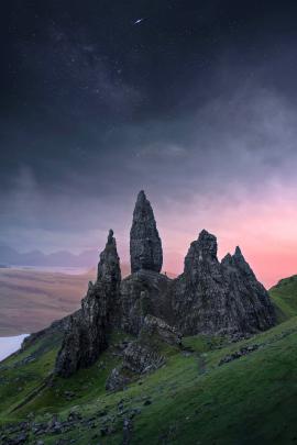 THE OLD MAN - Scotland Landscape