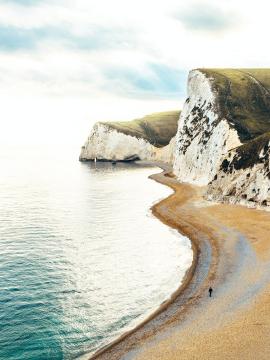 Walking on winding sands