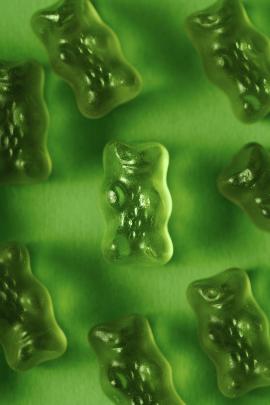 Gummy bears green