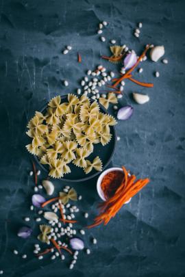 Bow tie pasta flat lay - of all the kinds of pasta out there, I find bow ties extra pretty!