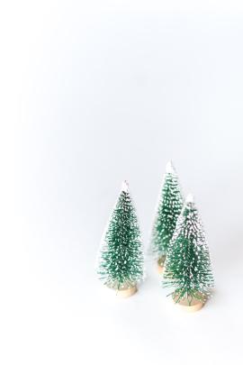Christmas trees, flatlay, minimalist, minimal, christman, minimal christmas tree flatlay, christmas tree flatlay