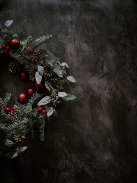 Wreath with blank space