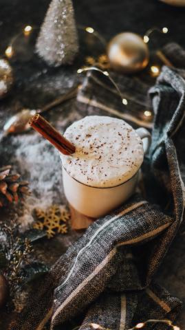 Hot Chocolate Gingerbread Drink for cozy and Christmas mood.