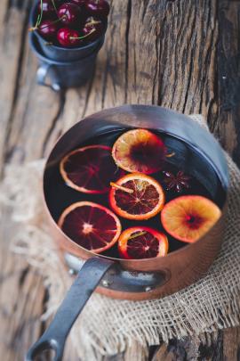 Cherry glühwein