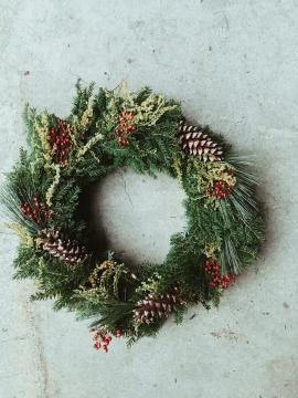 Handmade Christmas wreath by Preethi 