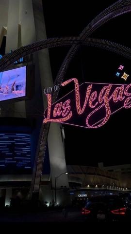Las vegas vibes were different  in 2022  Night aesthetic City aesthetic Wallpaper