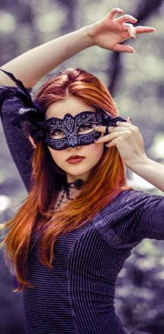 girl in mask