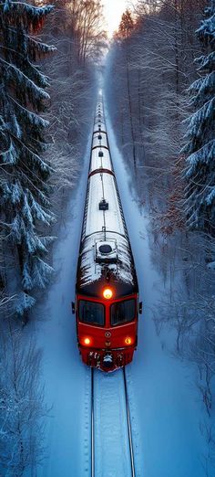 Train in Winter iPhone Wallpaper